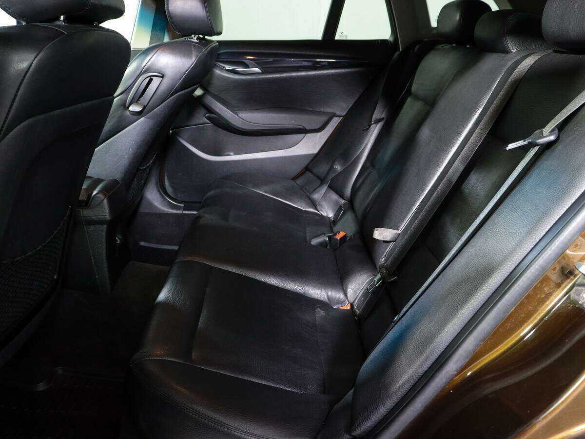 BMW X1 2012 года с пробегом. Фото: #9