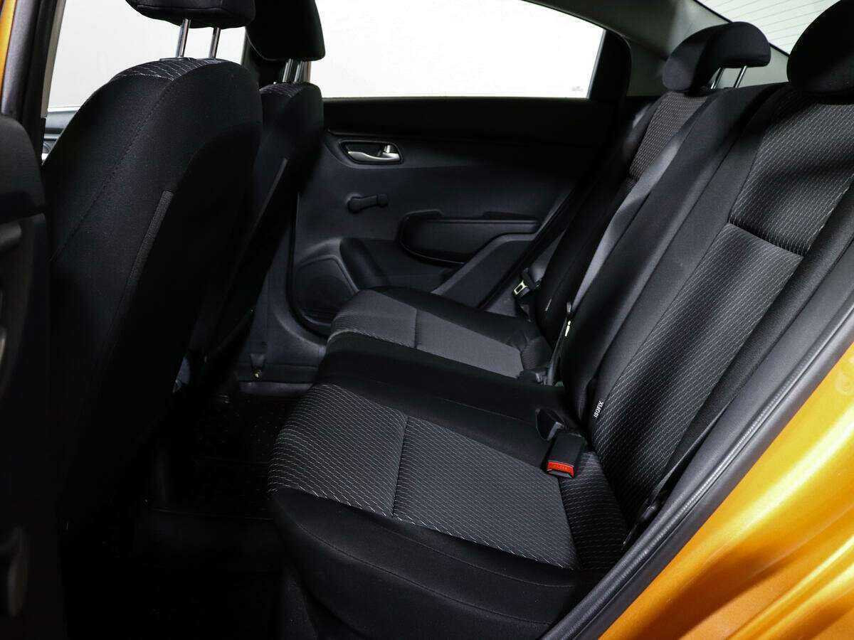 Б/У Киа Рио 2017 года. Фото: #7