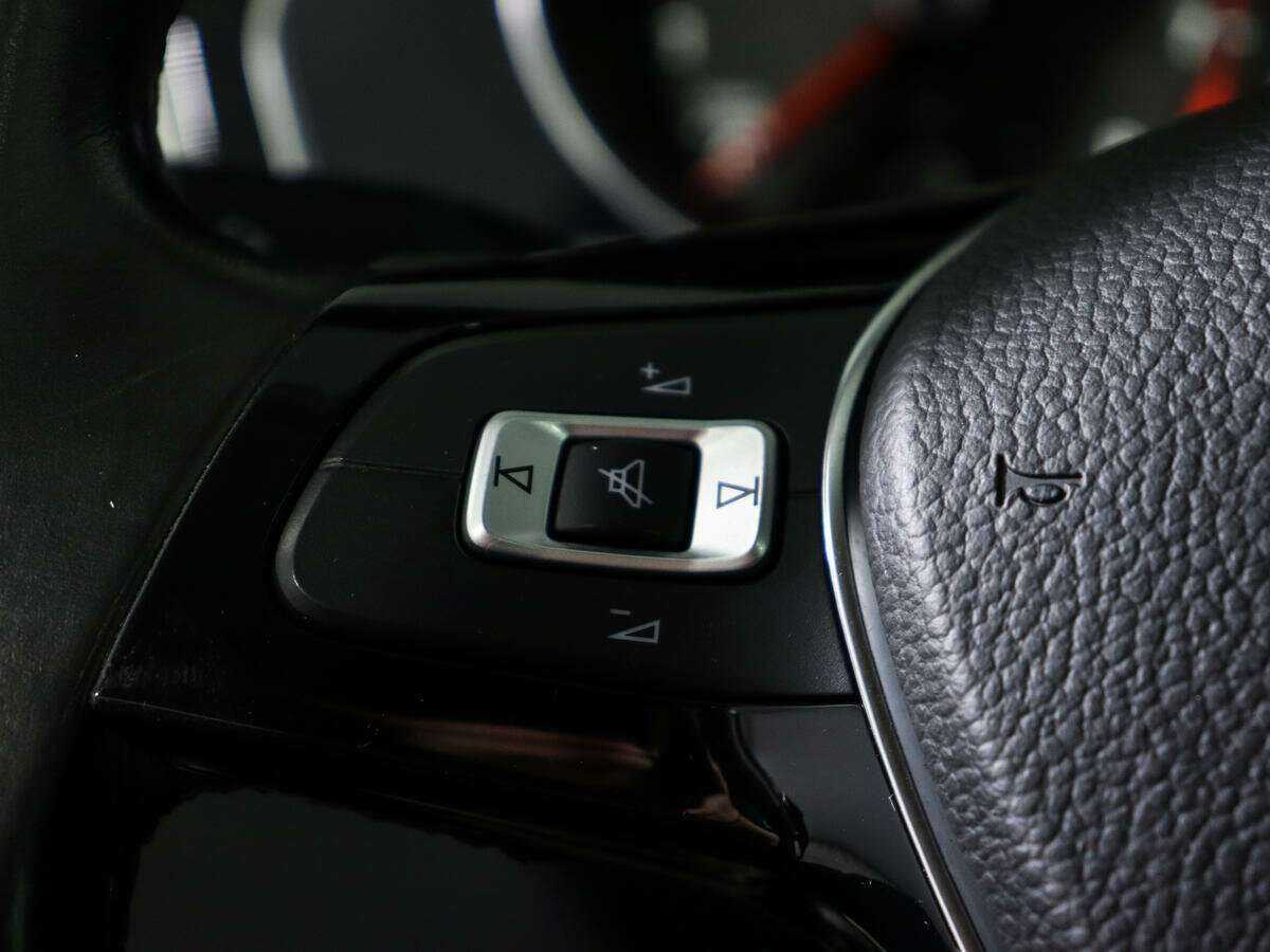 Volkswagen Passat 2015 года с пробегом. Фото: #17