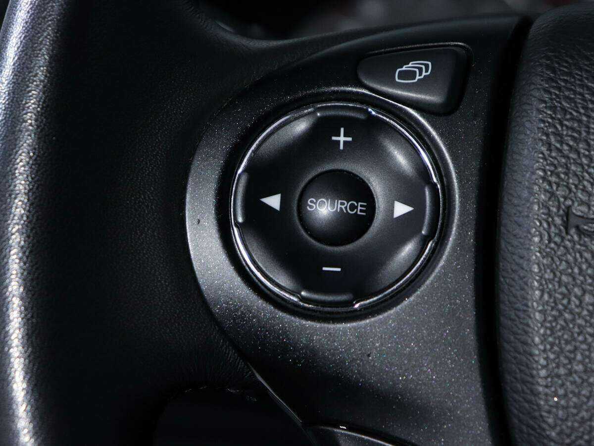 Б/У Хонда Аккорд 2013 года. Фото: #16