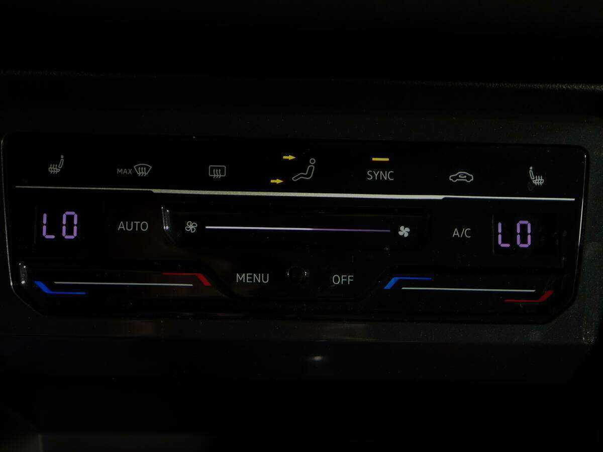 Volkswagen Tiguan 2021 года с пробегом. Фото: #17