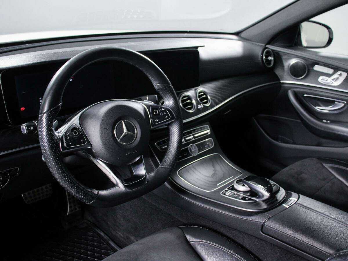 Mercedes-Benz E-Класс 2017 года с пробегом. Фото: #10