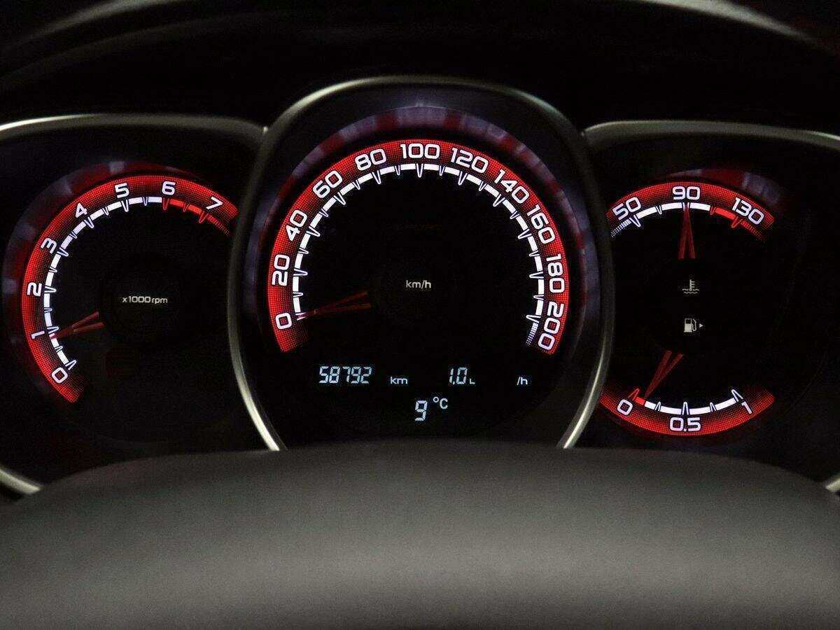 Б/У Лада (ВАЗ) Веста 2020 года. Фото: #13