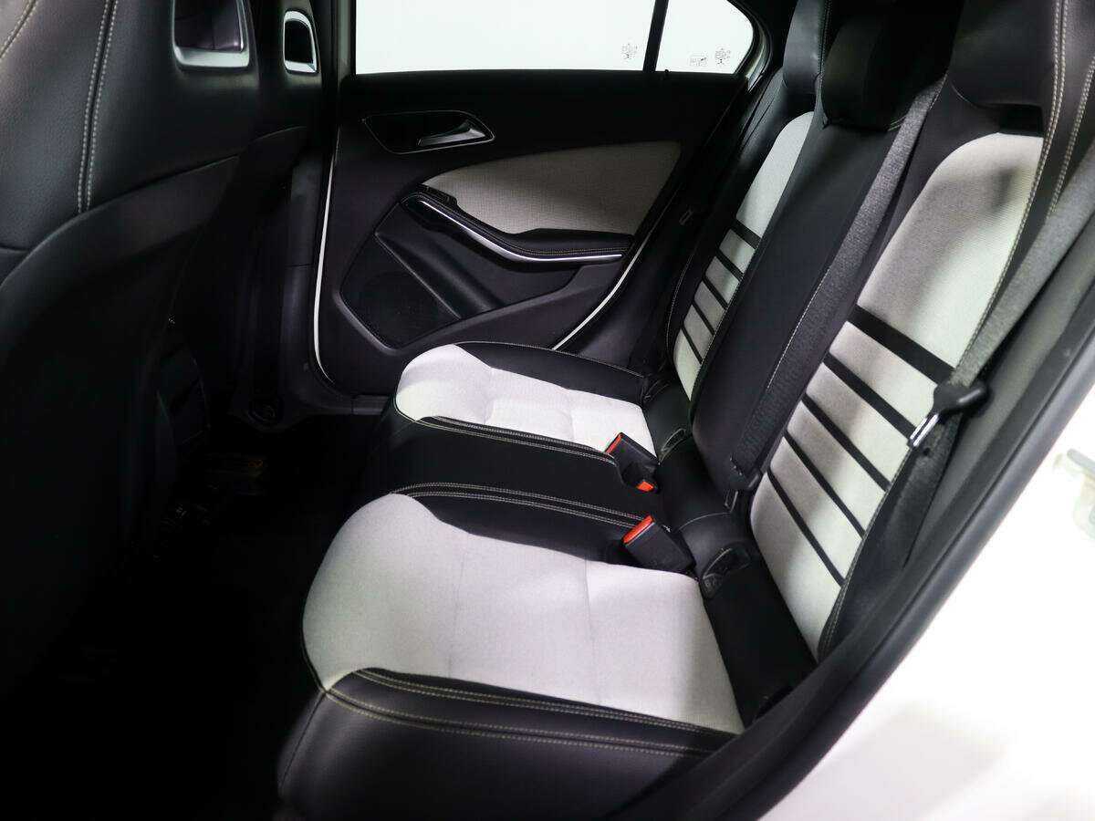 Mercedes-Benz A-Класс 2014 года с пробегом. Фото: #7