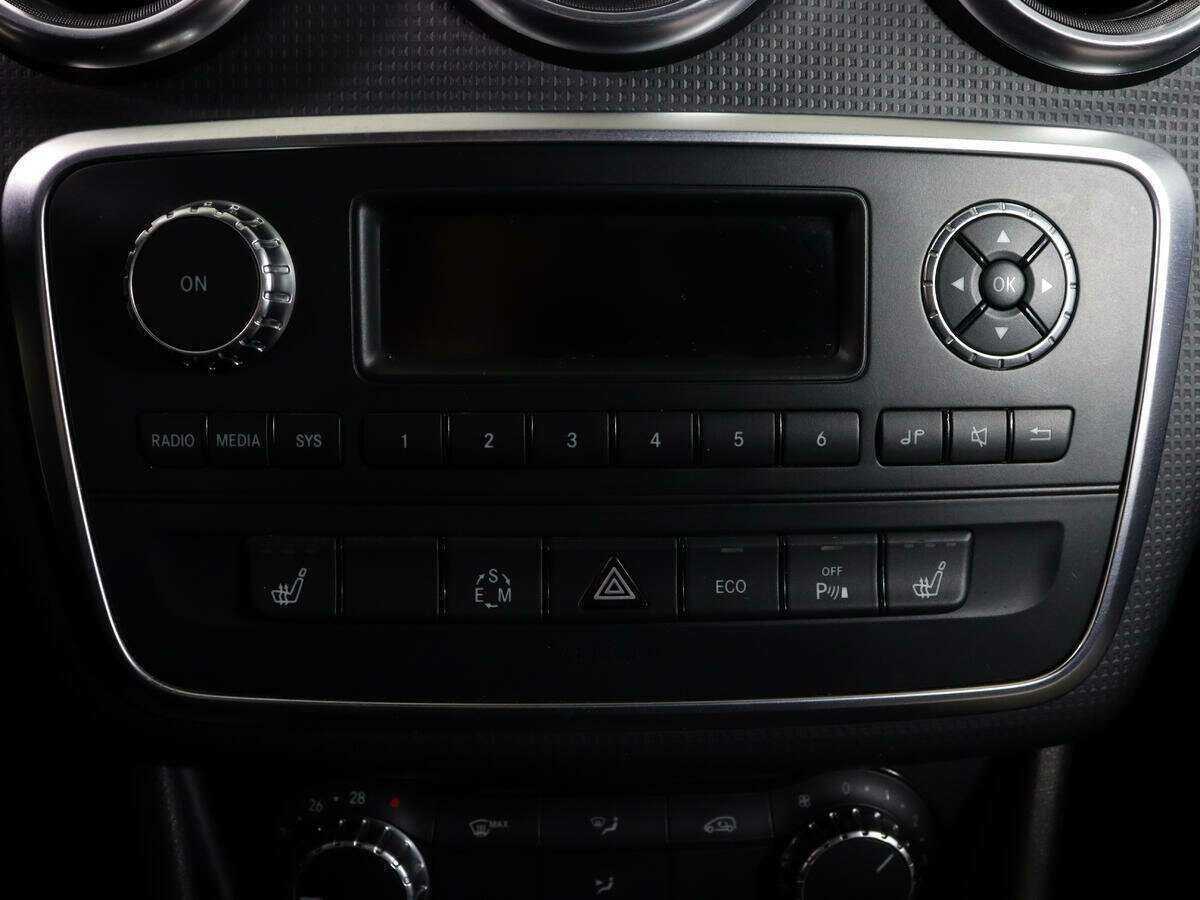 Mercedes-Benz A-Класс 2014 года с пробегом. Фото: #17