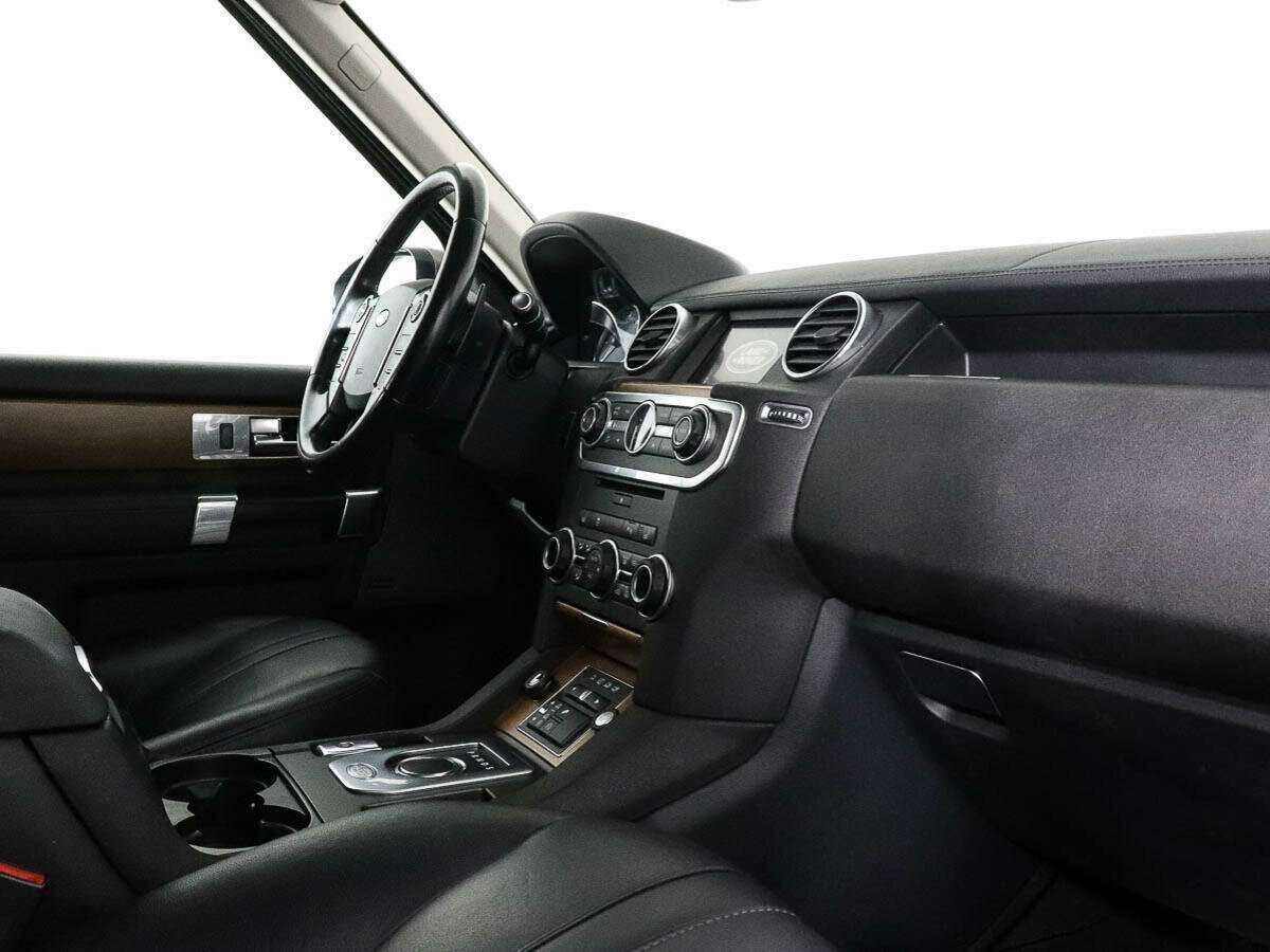 Land Rover Discovery 2015 года с пробегом. Фото: #4