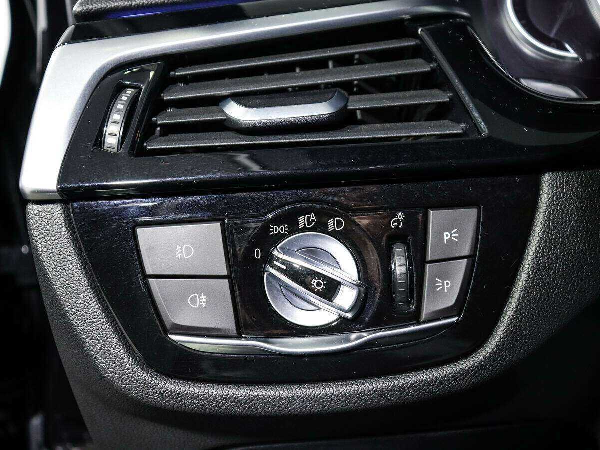 BMW 5 серии 2017 года с пробегом. Фото: #15