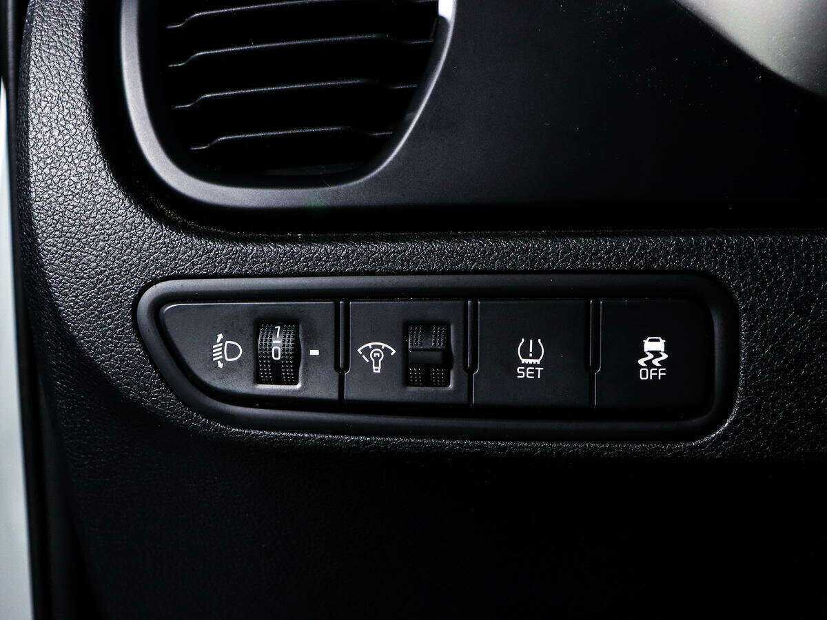 Б/У Киа Рио 2021 года. Фото: #16