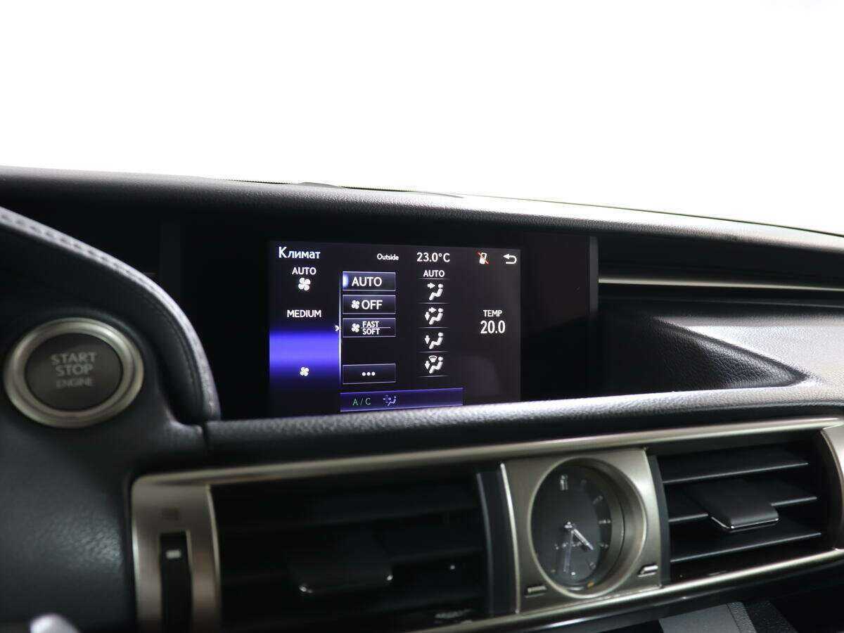Lexus IS 2015 года с пробегом. Фото: #22