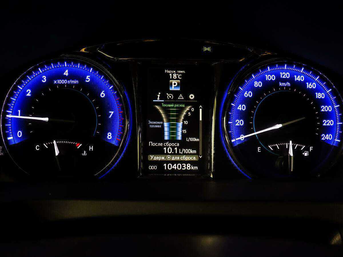 Toyota Camry 2016 года с пробегом. Фото: #7