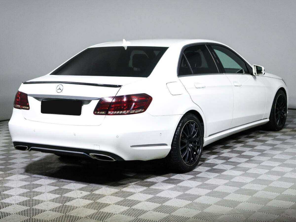 Mercedes-Benz E-Класс 2015 года с пробегом. Фото: #4