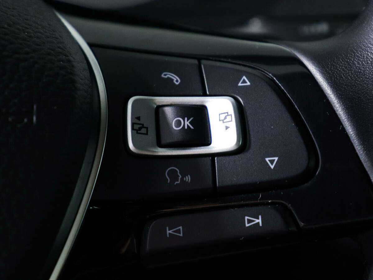 Volkswagen Tiguan 2018 года с пробегом. Фото: #19