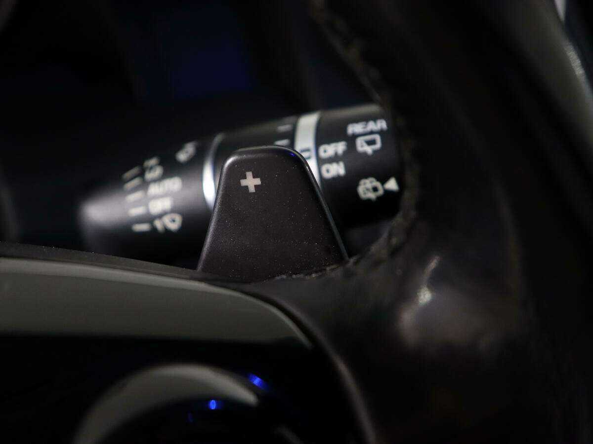 Land Rover Discovery 2013 года с пробегом. Фото: #22