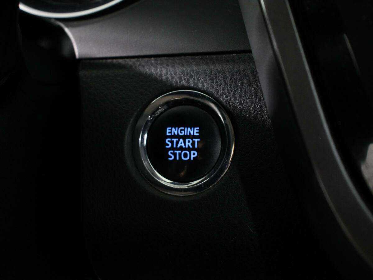 Toyota Camry 2018 года с пробегом. Фото: #18