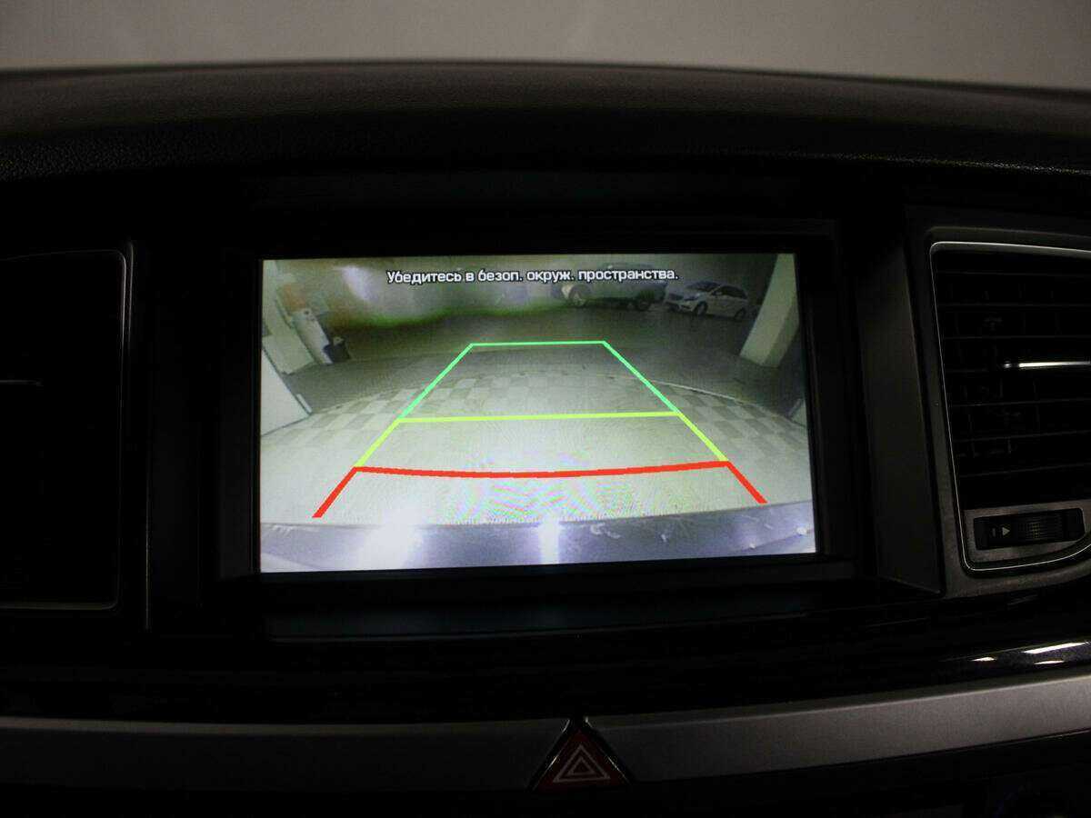 Hyundai Genesis 2014 года с пробегом. Фото: #24