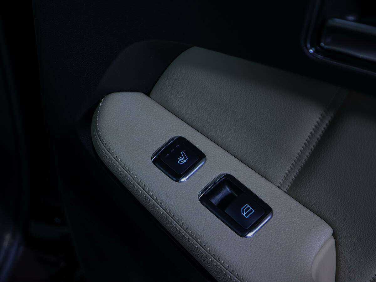 Mercedes-Benz E-Класс 2012 года с пробегом. Фото: #13