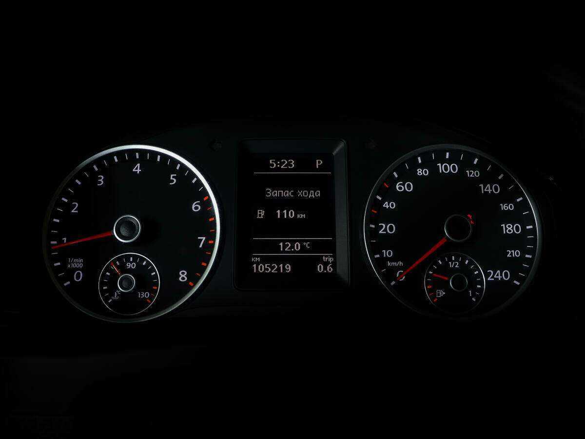 Б/У Фольксваген Тигуан 2012 года. Фото: #7