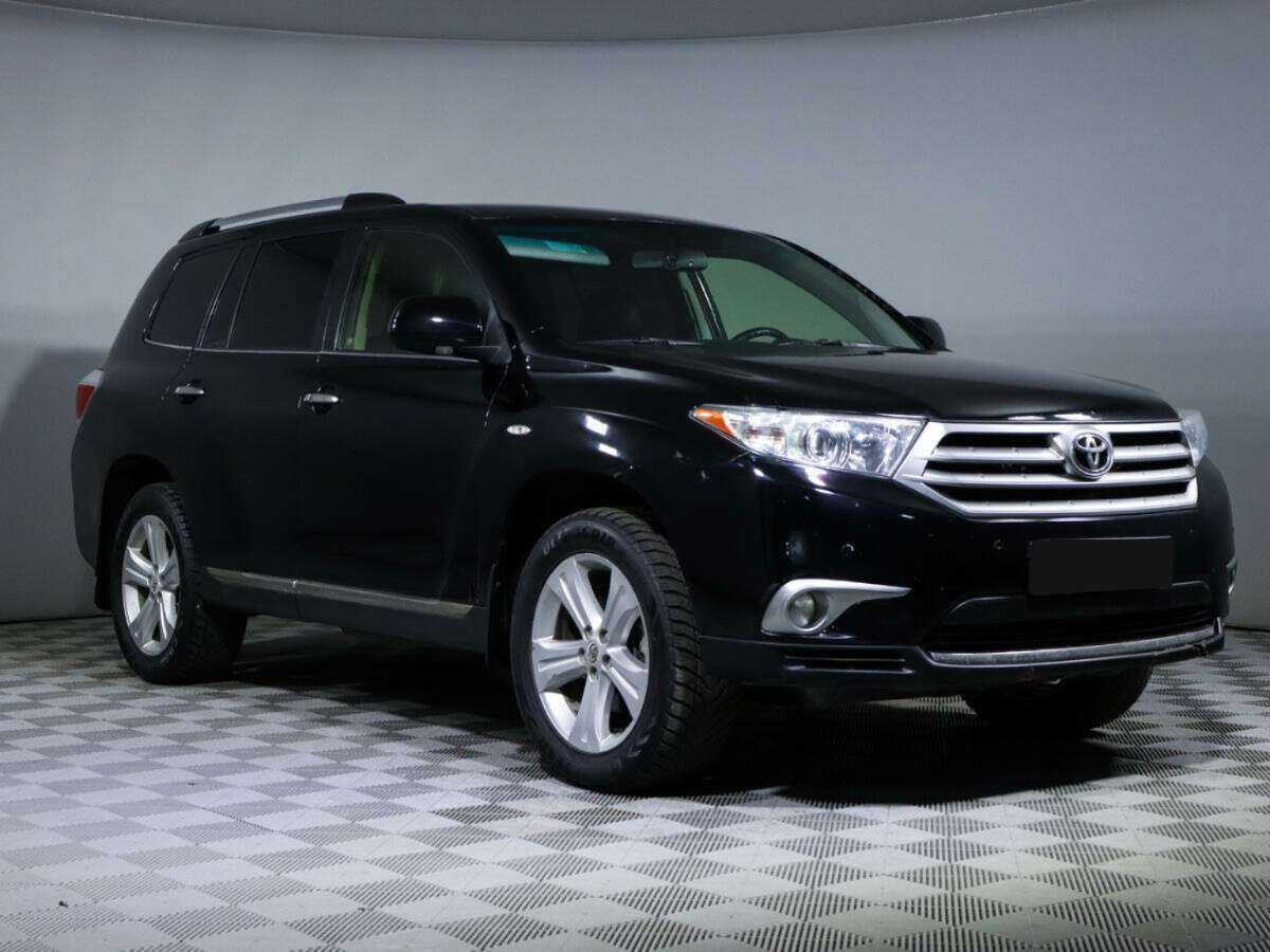Toyota Highlander 2012 года с пробегом. Фото: #2