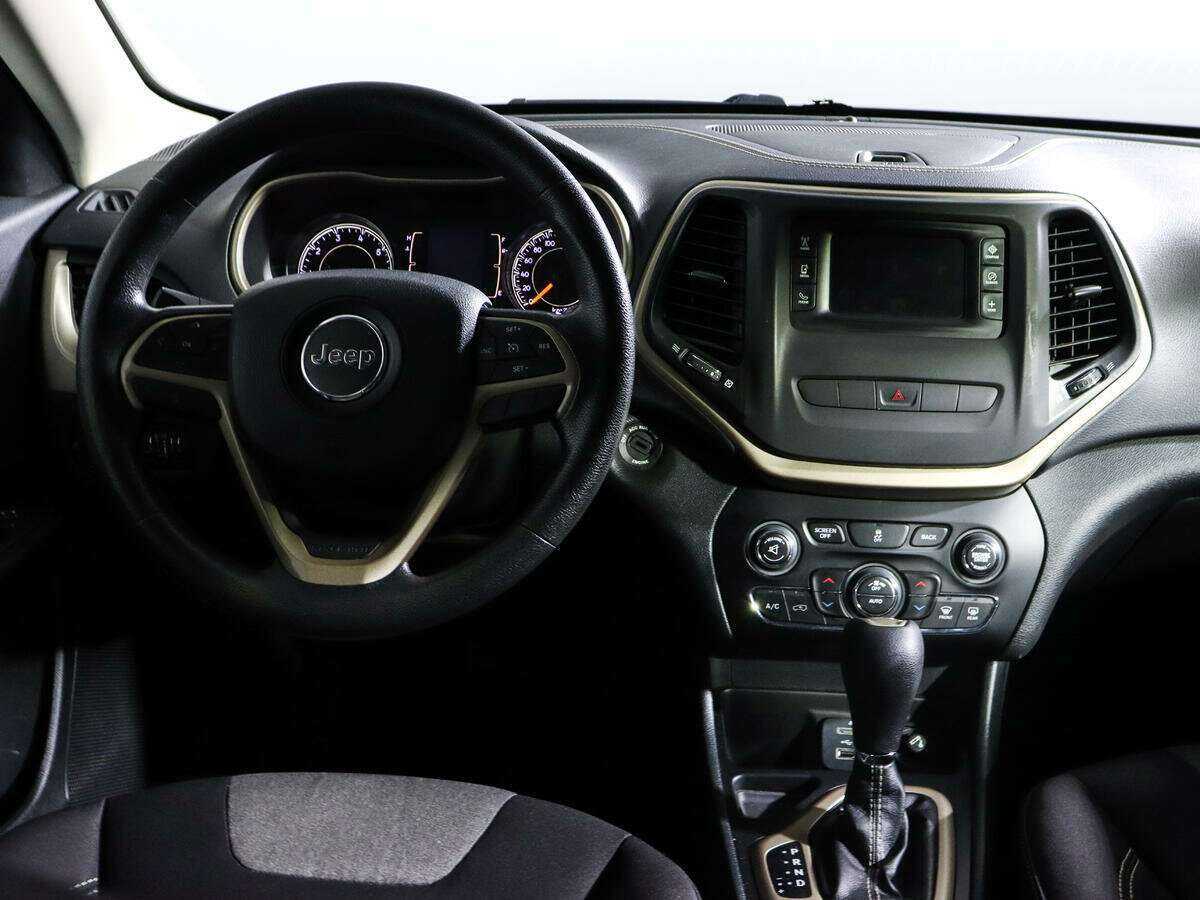 Jeep Cherokee 2014 года с пробегом. Фото: #8