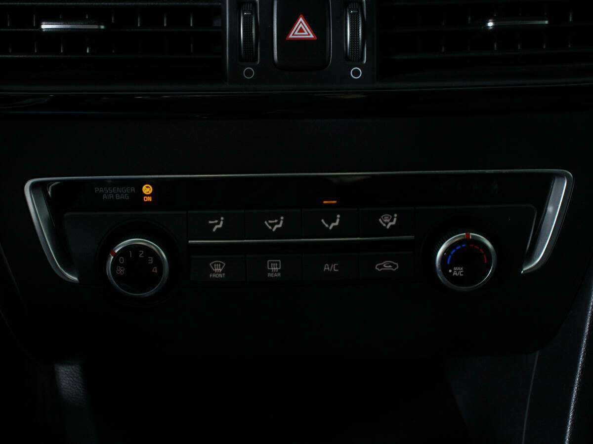 Б/У Киа Оптима 2018 года. Фото: #17