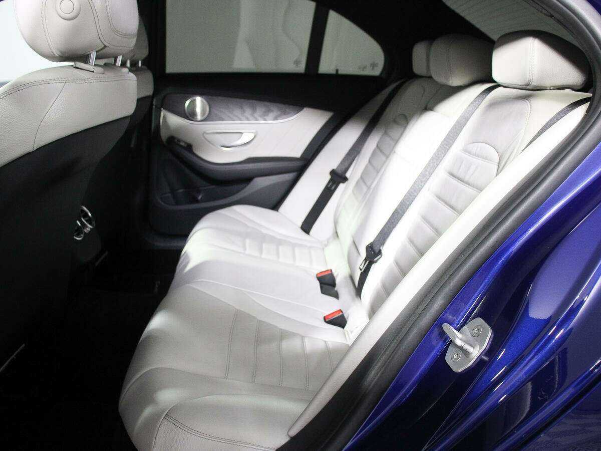 Mercedes-Benz C-Класс 2015 года с пробегом. Фото: #9