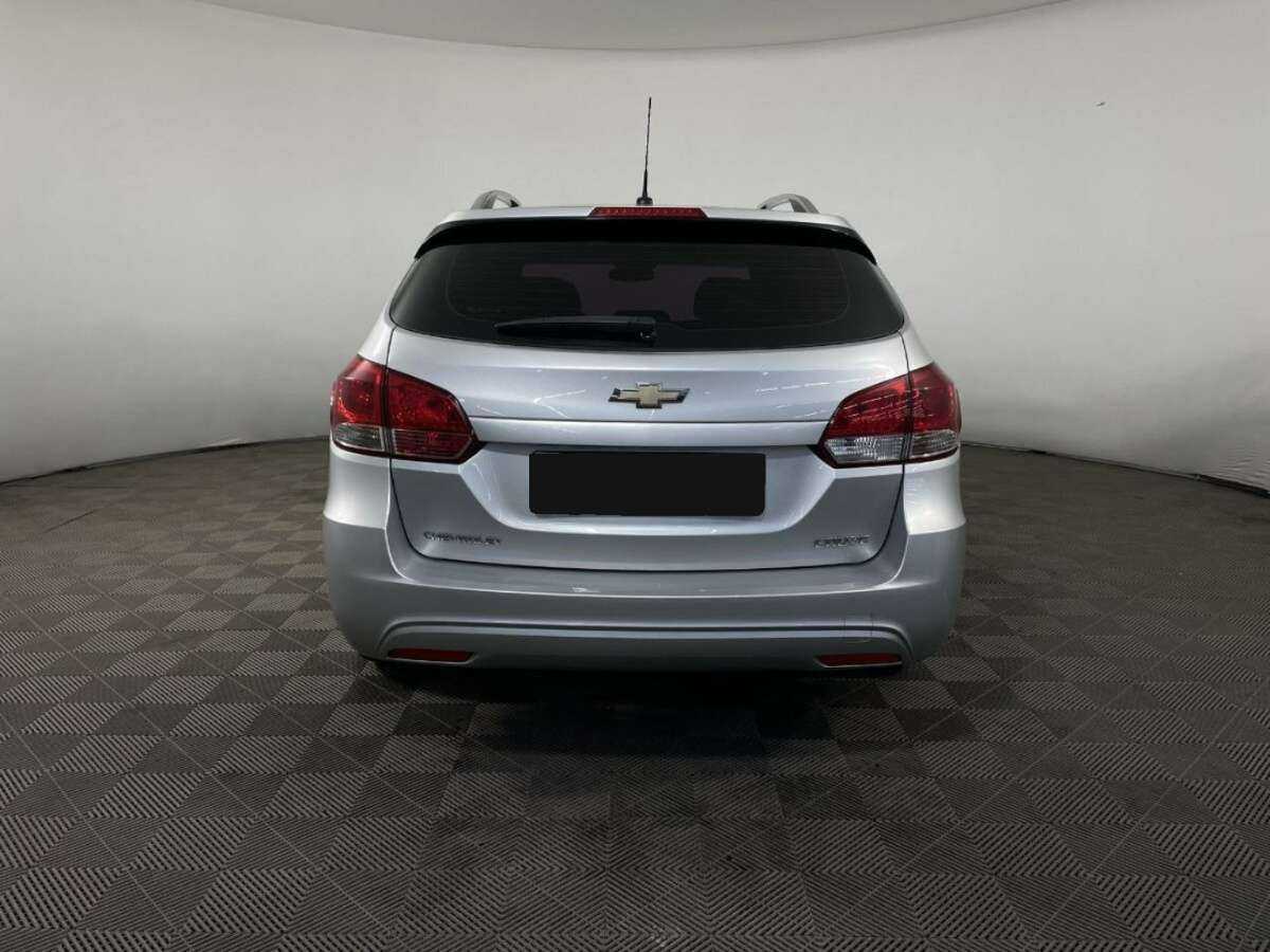 Б/У Шевроле Круз 2014 года. Фото: #1