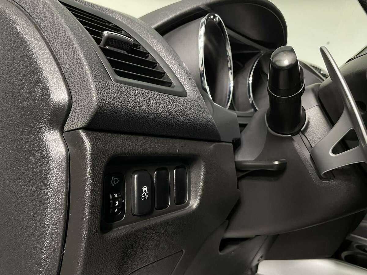 Б/У Митсубиши АС-Икс 2012 года. Фото: #8