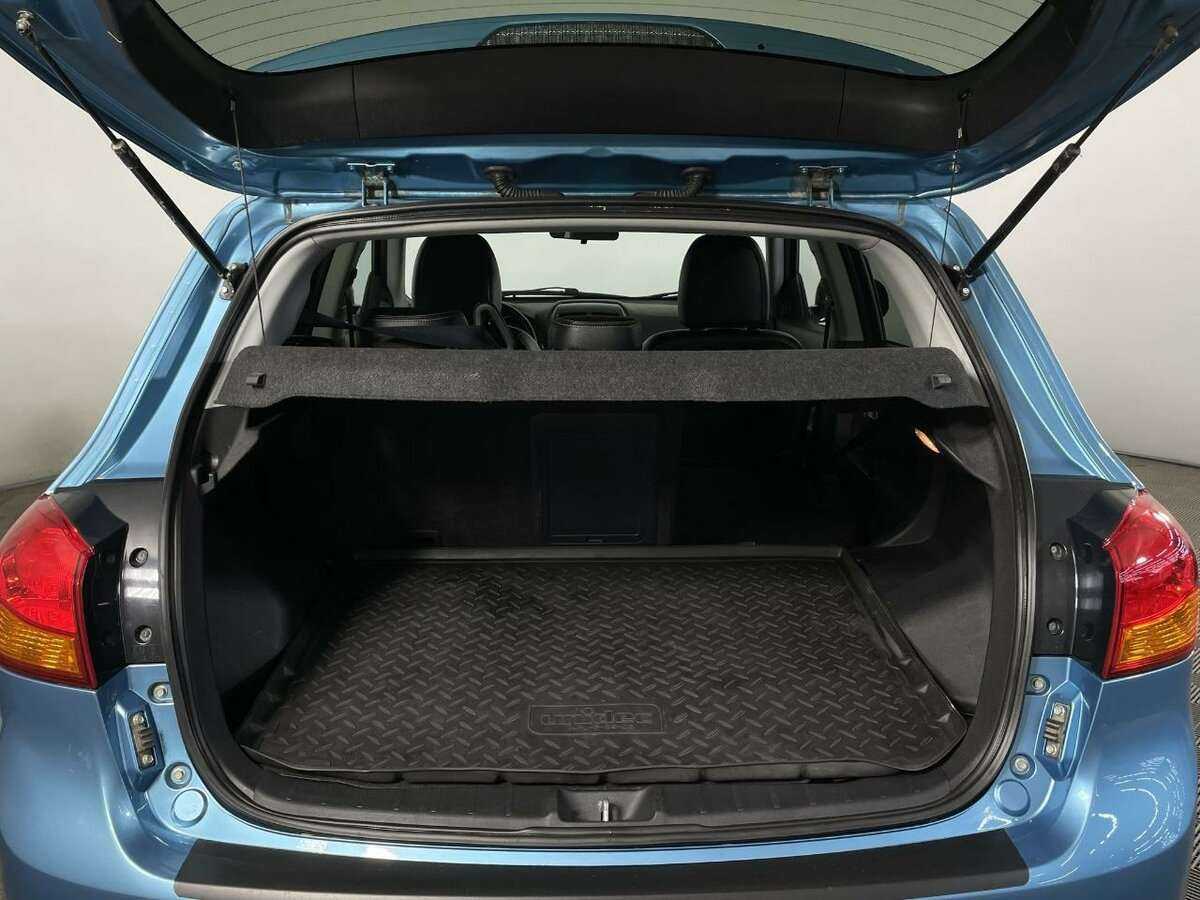 Б/У Митсубиши АС-Икс 2012 года. Фото: #17