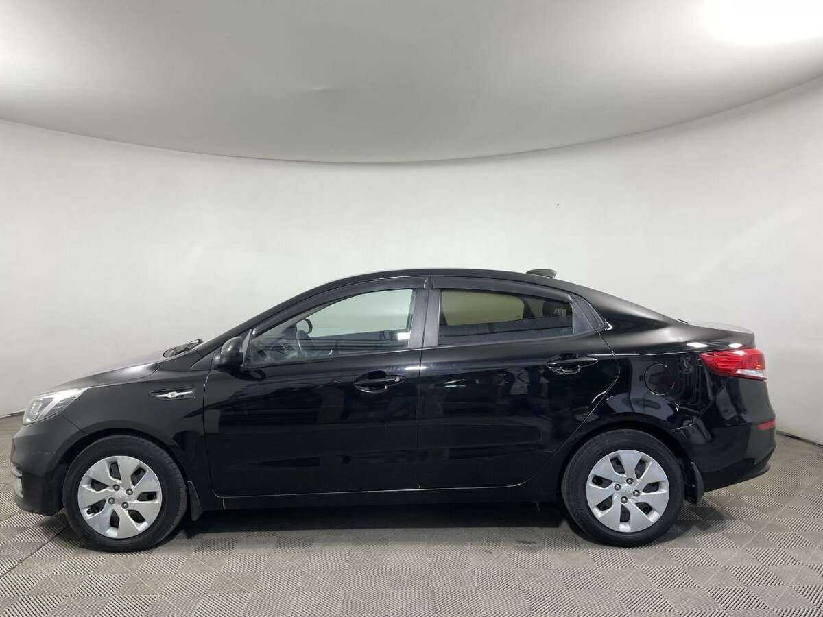 Б/У Киа Рио 2017 года. Фото: #3