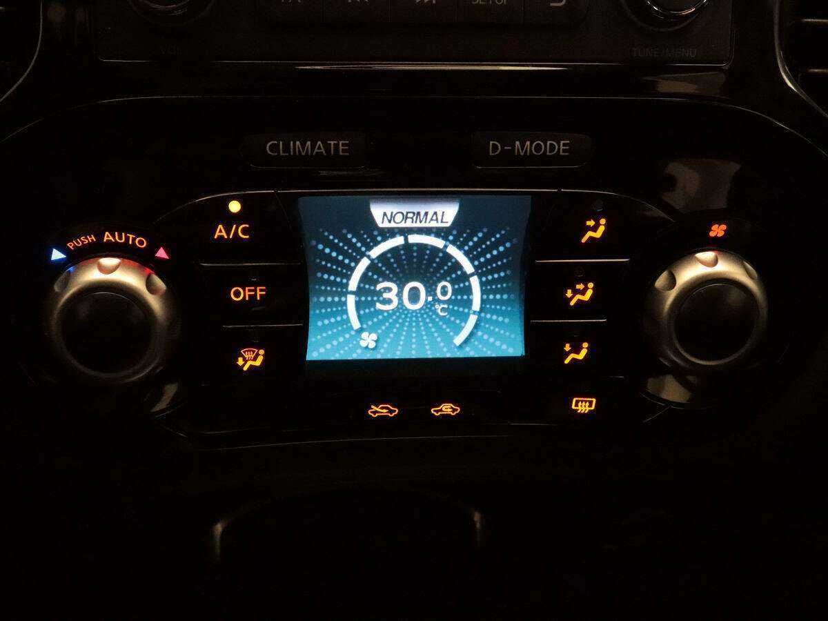 Б/У Ниссан Жук 2013 года. Фото: #14