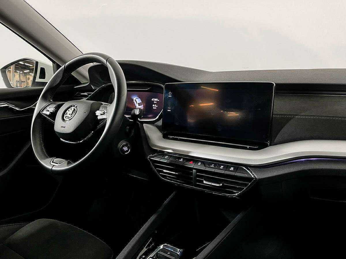 Skoda Octavia 2021 года с пробегом. Фото: #8