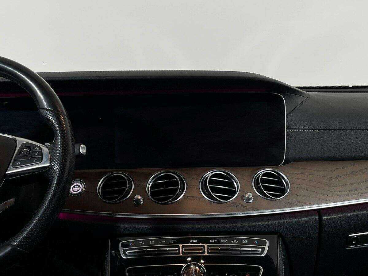 Mercedes-Benz E-Класс 2016 года с пробегом. Фото: #8