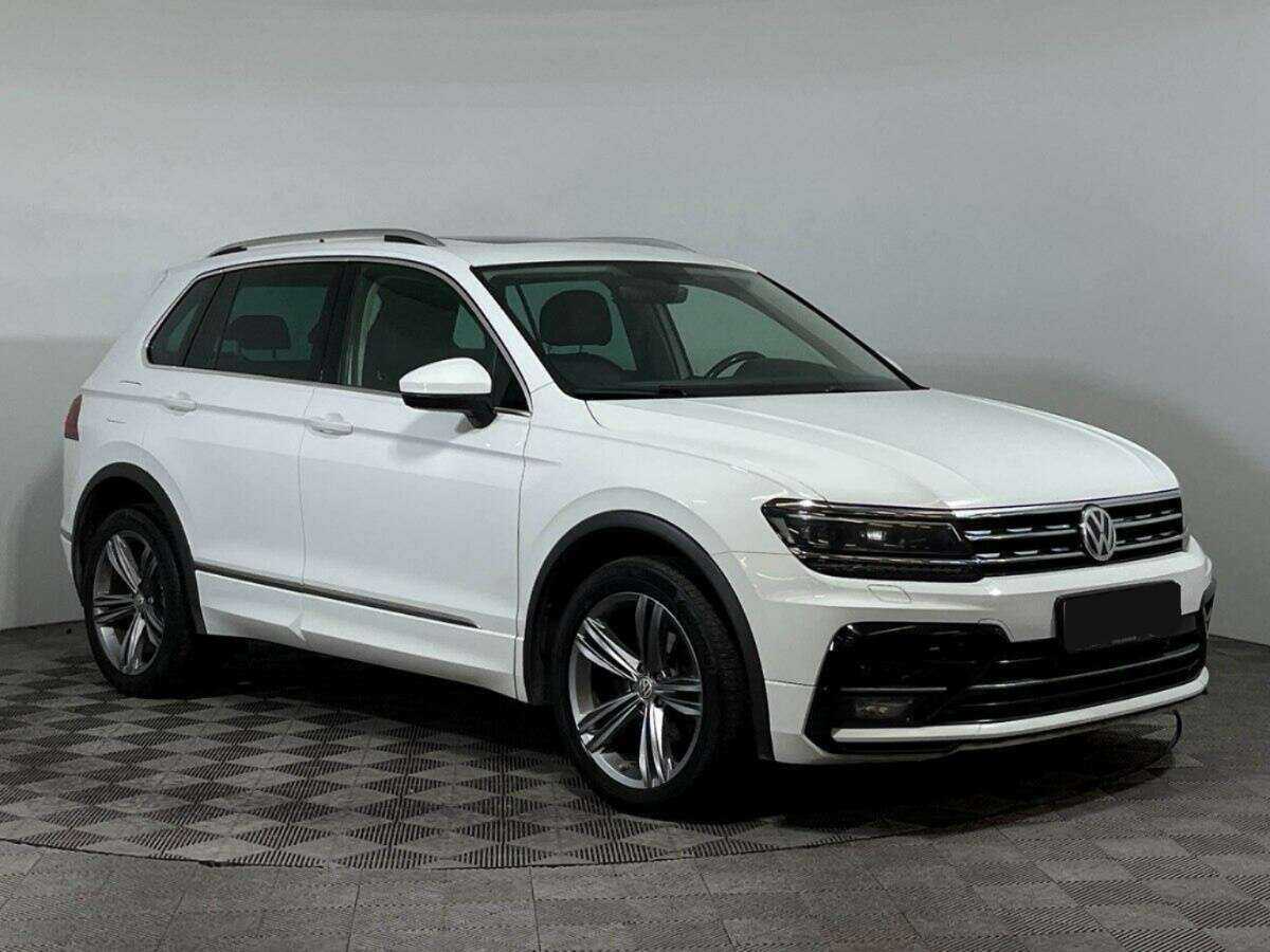 Volkswagen Tiguan 2018 года с пробегом. Фото: #2