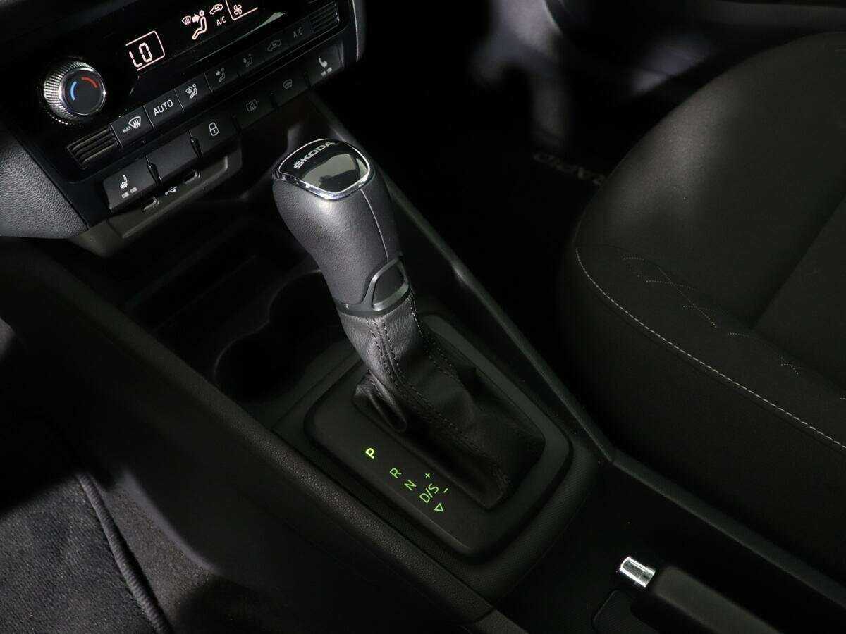 Б/У Шкода Рапид 2020 года. Фото: #14