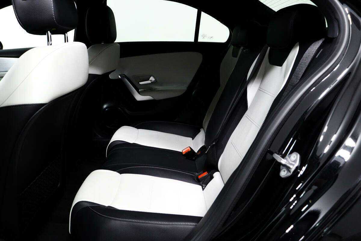 Mercedes-Benz A-Класс 2019 года с пробегом. Фото: #11