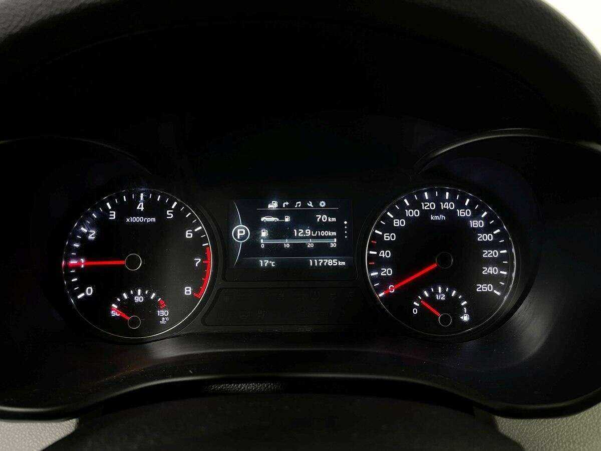 Б/У Киа Оптима 2016 года. Фото: #10