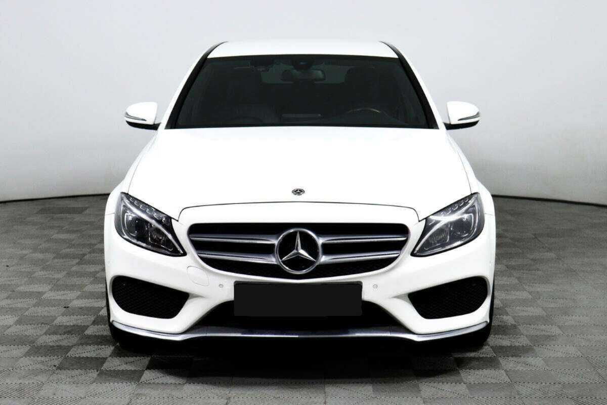 Mercedes-Benz C-Класс 2017 года с пробегом. Фото: #1