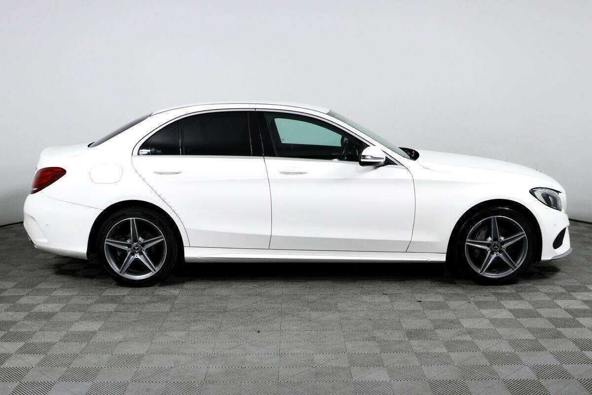 Mercedes-Benz C-Класс 2017 года с пробегом. Фото: #3