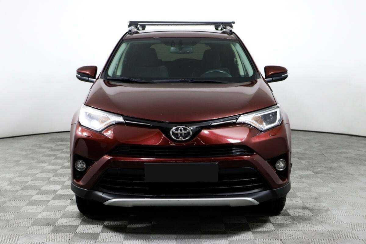 Toyota RAV4 2016 года с пробегом. Фото: #1