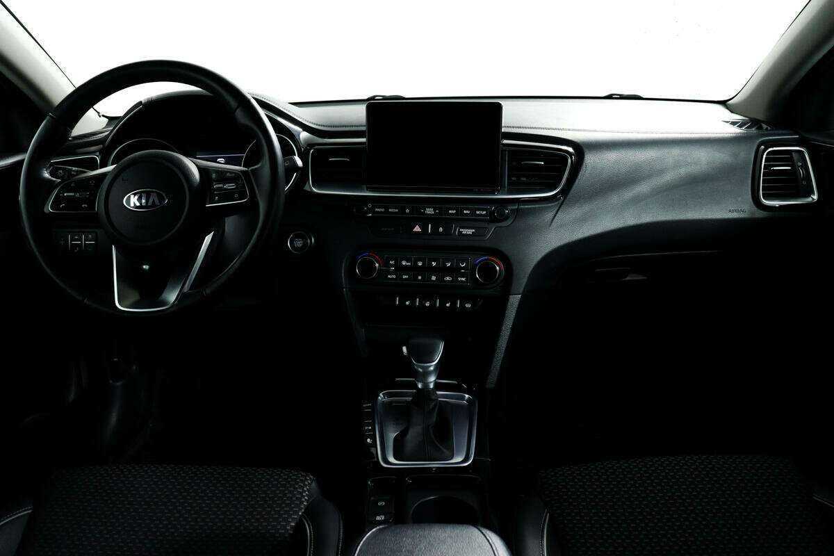 Kia Ceed 2019 года с пробегом. Фото: #10