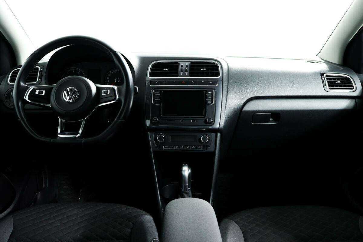 Б/У Фольксваген Поло 2019 года. Фото: #10