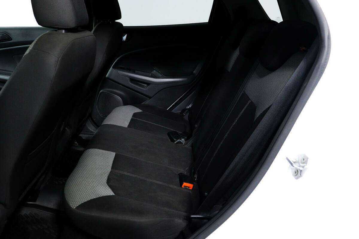 Б/У Форд ЭкоСпорт 2015 года. Фото: #9