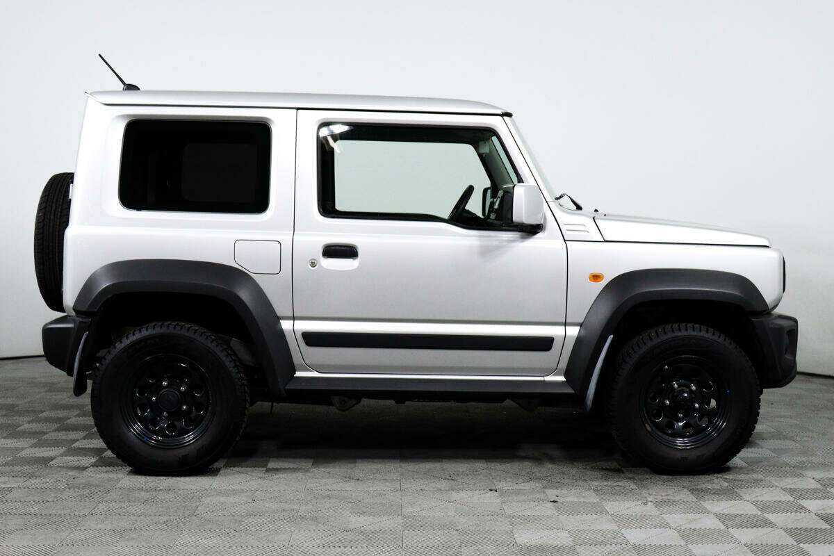 Suzuki Jimny 2020 года с пробегом. Фото: #3