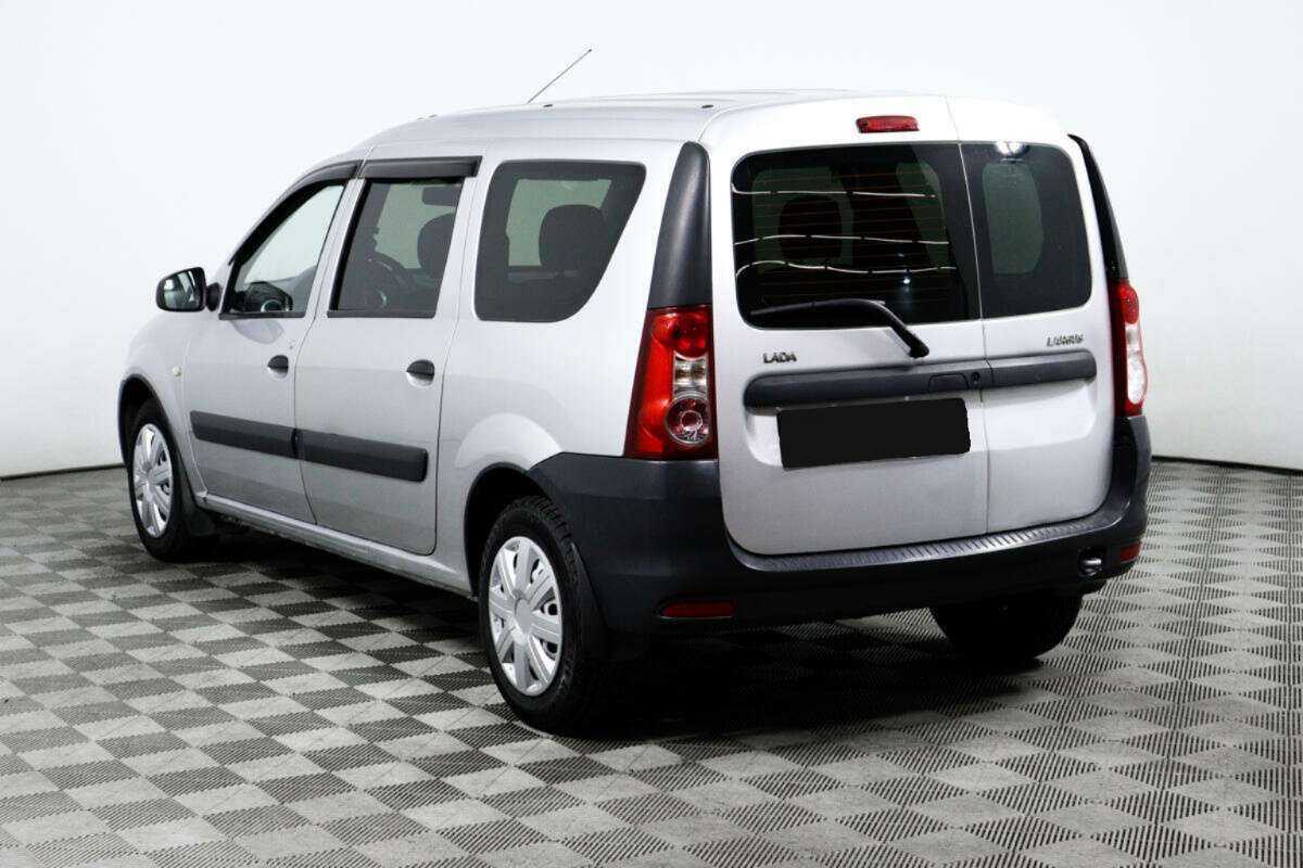 Б/У Лада (ВАЗ) Ларгус 2014 года. Фото: #6