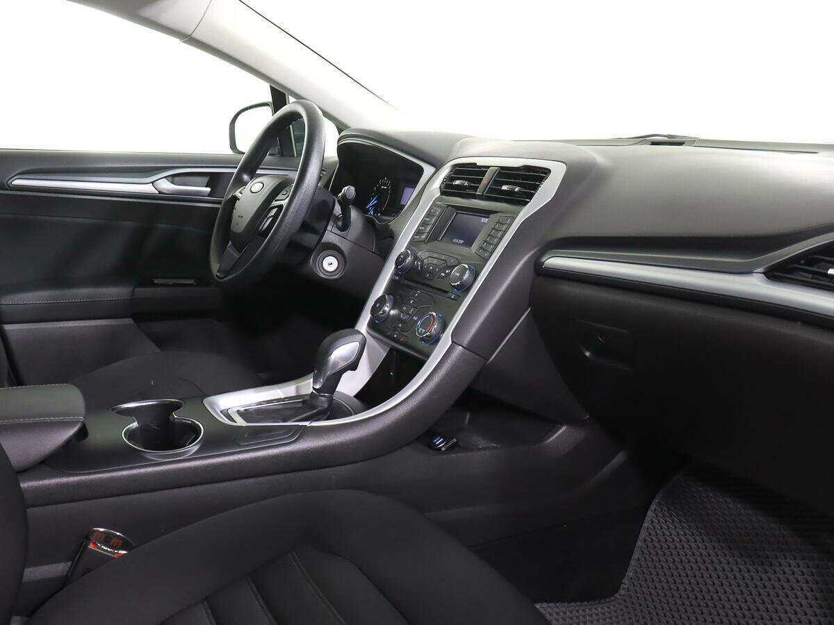 Б/У Форд Мондео 2017 года. Фото: #7