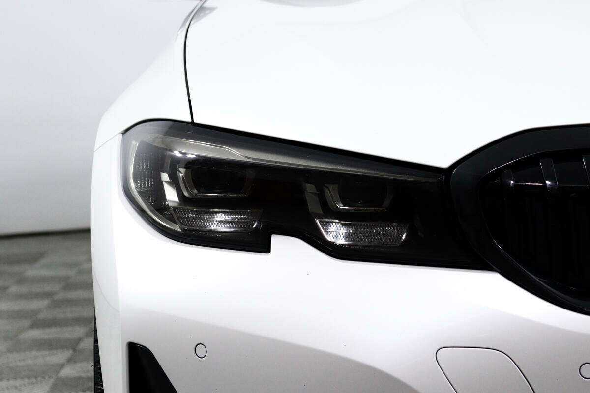 BMW 3 серии 2019 года с пробегом. Фото: #13