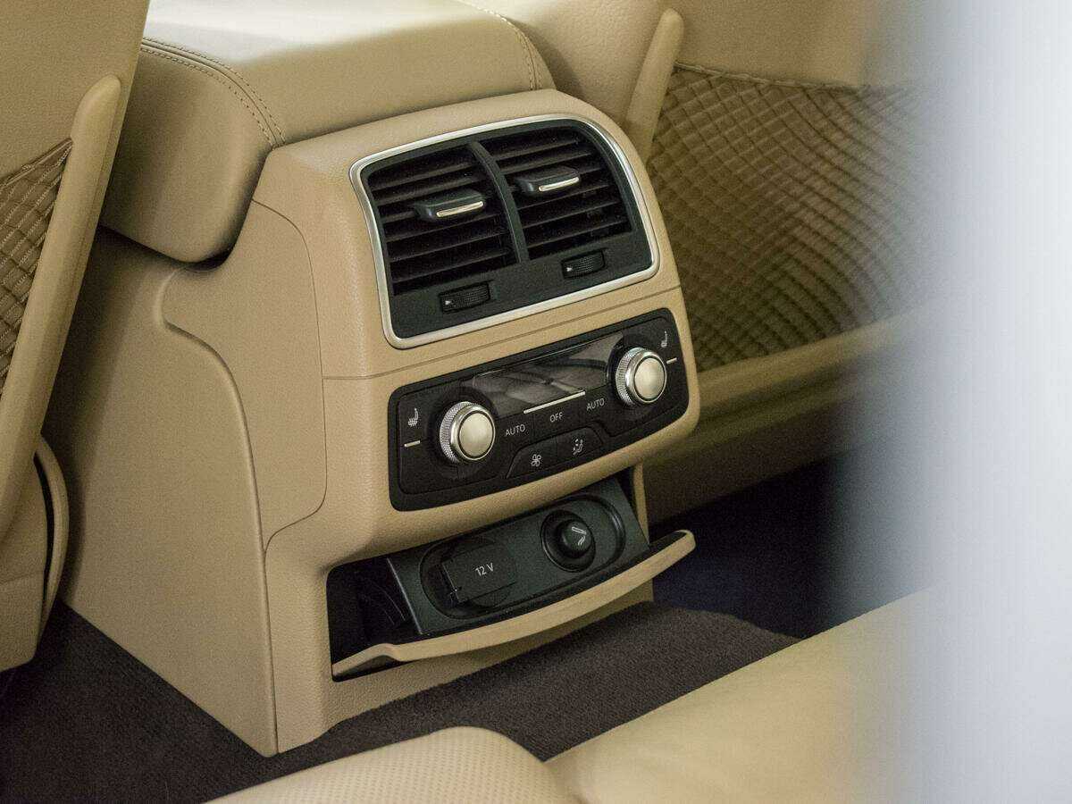 Audi A6 2012 года с пробегом. Фото: #15