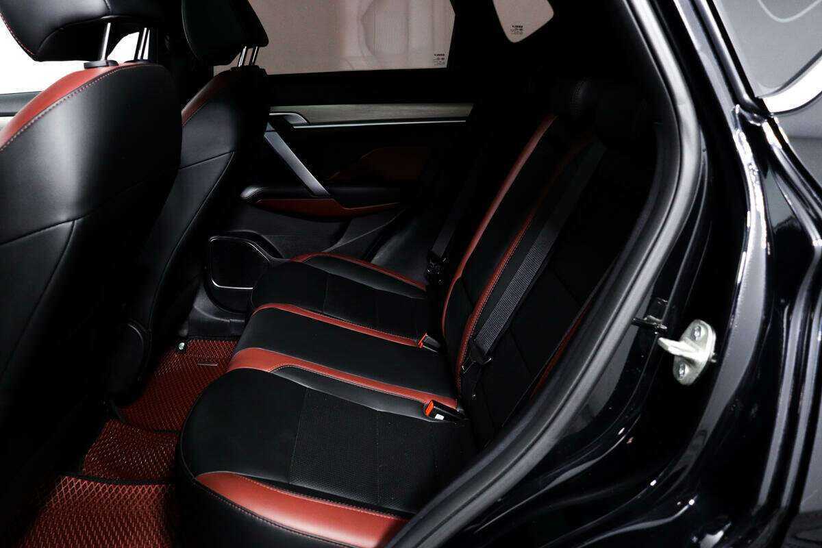 Б/У Джили Кулрэй 2021 года. Фото: #11