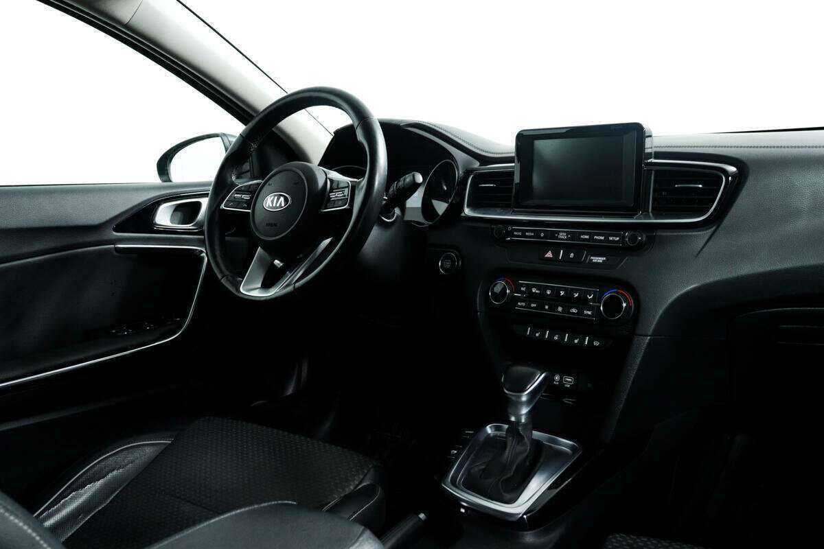 Б/У Киа Сид 2019 года. Фото: #8