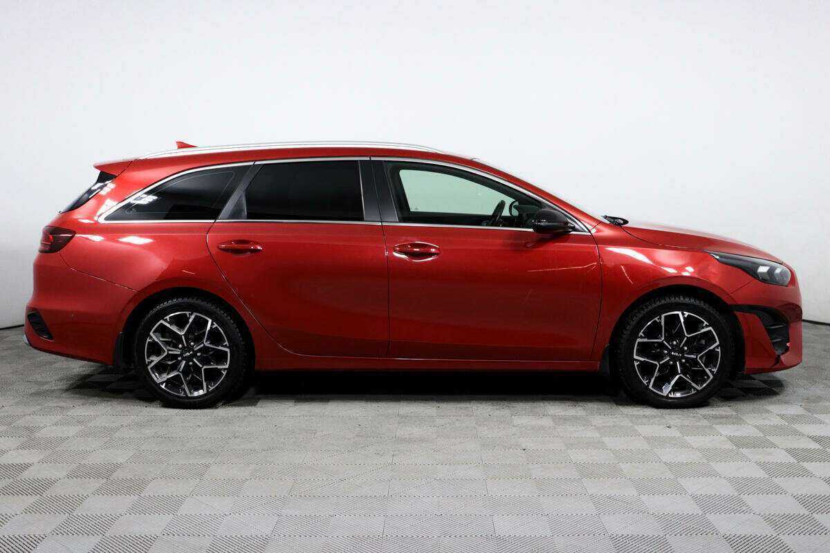 Kia Ceed 2021 года с пробегом. Фото: #3